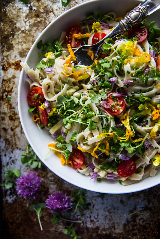 Summer Garden Linguine with Corn, tomatoes and fresh herbs