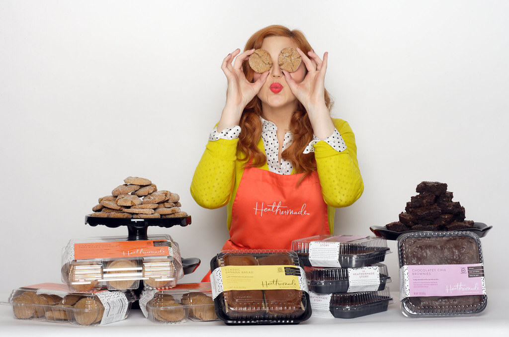 Cookie eyes with products