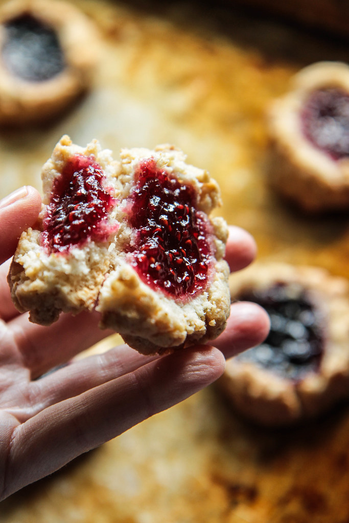 Coconut Lime Thumbprint Cookies (Vegan and Gluten-free) from heatherchristou.com