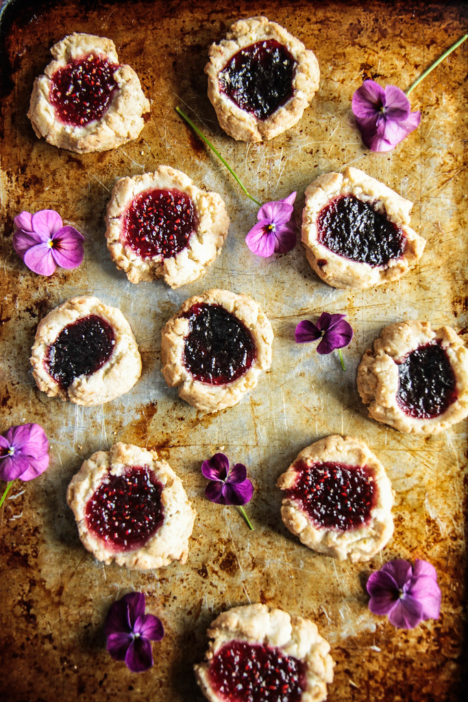 Coconut Lime Thumbprint Cookies (Vegan and Gluten-free) from heatherchristou.com