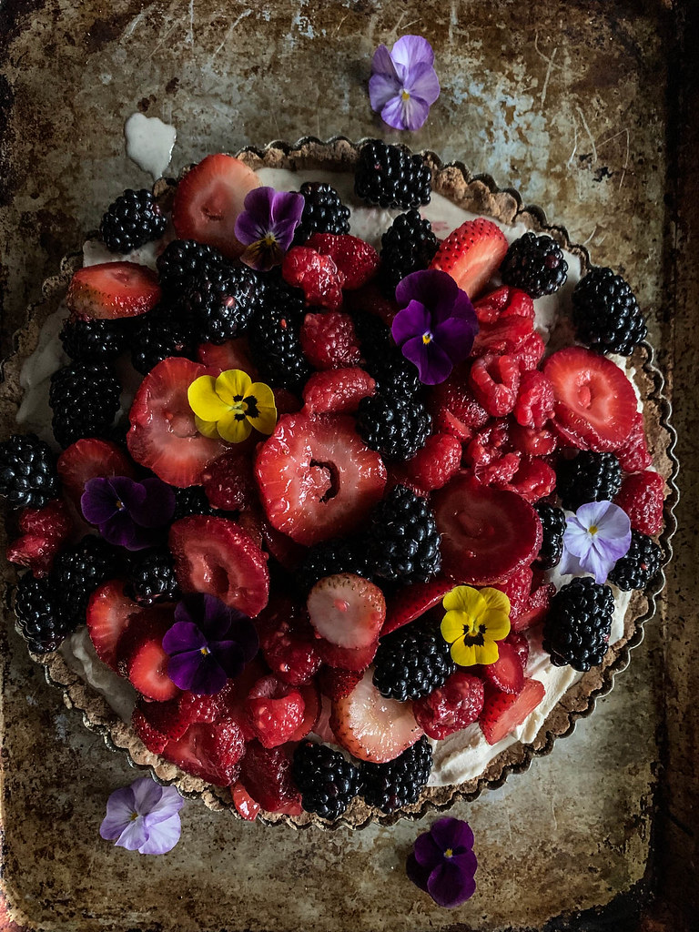 Vanilla Berry Ice Cream Tart (Vegan and Gluten-free) from heatherchristou.com